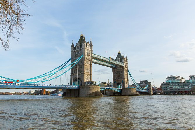 London Tootbus Hop on Hop off Bus Tour and Thames River Cruise - Open-top vs indoor seats, and how to get good views without stress