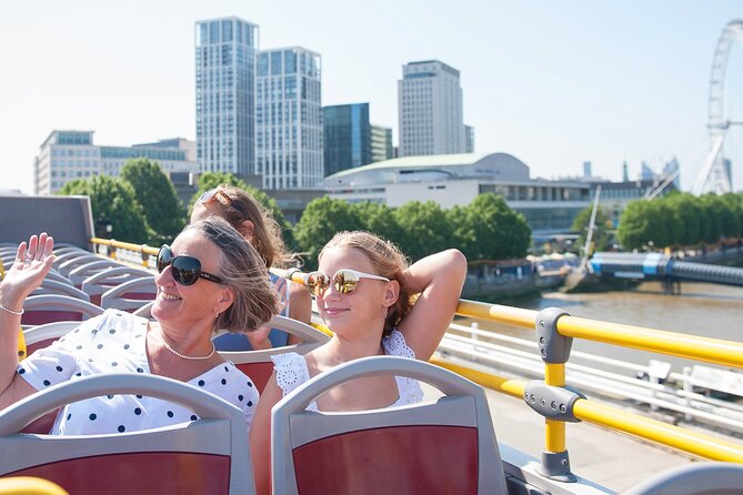 London Tootbus Kids Tour with Bespoke Live Guided Commentary - The sightseeing route: London Eye to Downing Street in one loop