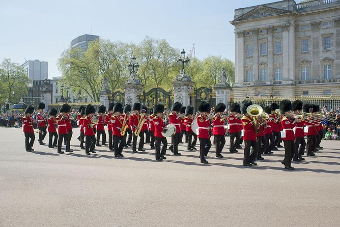 London Vintage Bus Tour Including River Thames Cruise with Optional Lunch - Comfort, Sound, and Real-World Logistics: Open-Top Weather and Busy Streets