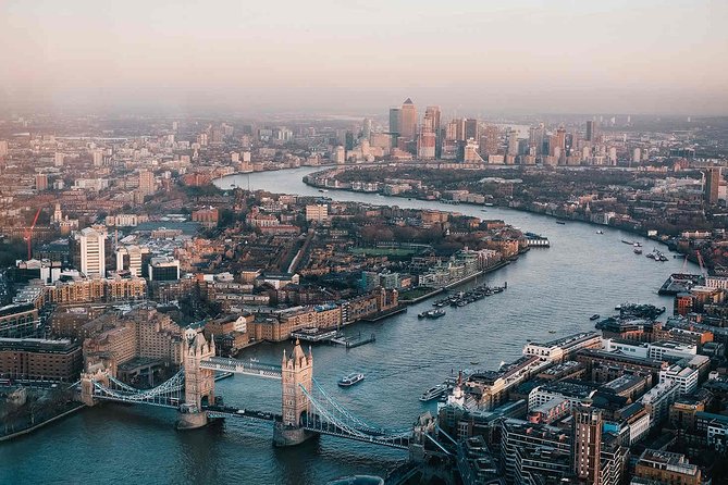 London Walks - 12 Self-Guided Audio Walking Tours - Royal London: Buckingham Palace and Westminster Abbey on foot
