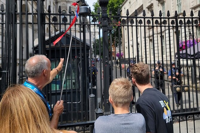 London: Westminster Abbey, Big Ben & Changing of the Guards Tour - Westminster Abbey inside: skip the line and focus on the big moments