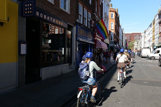 Love London Bike Tour - Chinatown to Covent Garden, then back over Waterloo Bridge
