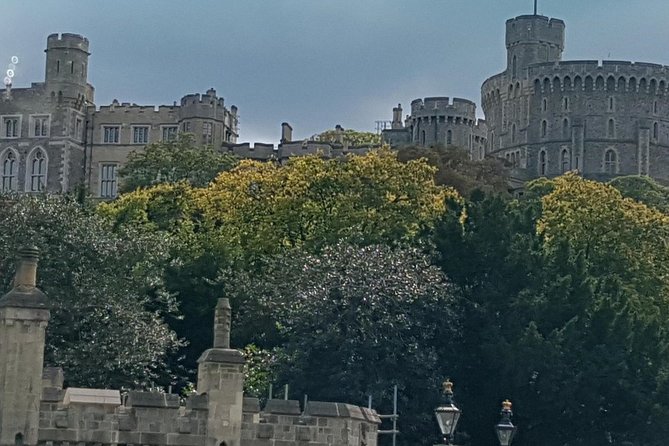 Luxury Private Day Hire London-London Stopover at Windsor & Hampton Court Palace - Price and value: what you’re paying for beyond the seats