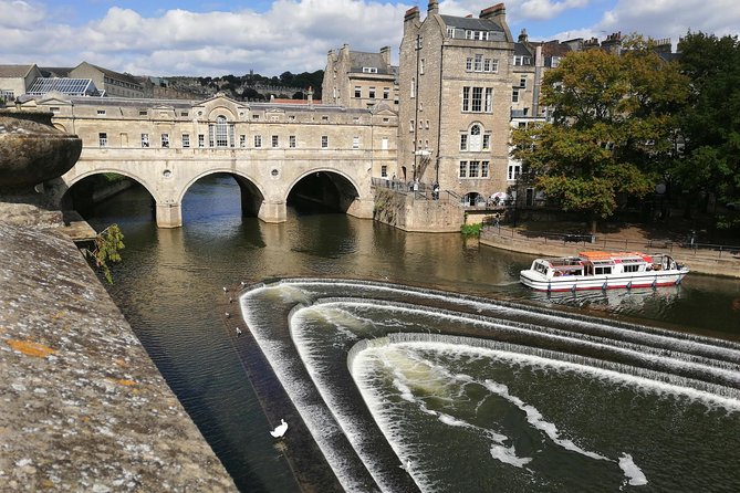Luxury Private Vehicle Day Hire from & to London via Stonehenge Lacock and Bath - The London Pickup That Sets the Tone