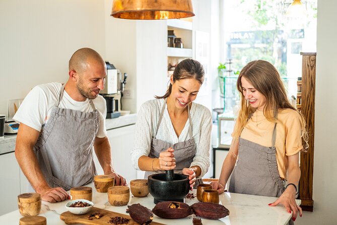Make Your own Amazing Chocolate in Notting Hill - Meeting Melt on Ledbury Road: Your Starting Point and First Impressions