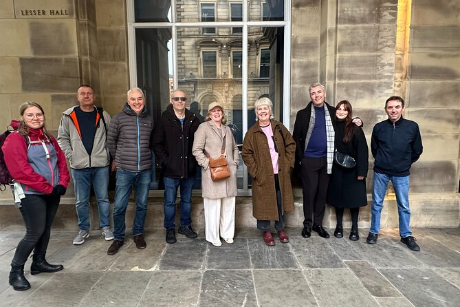 Manchester Music Walking Tour - The guide experience: Jonathan Scholfield’s humor, volume, and play list