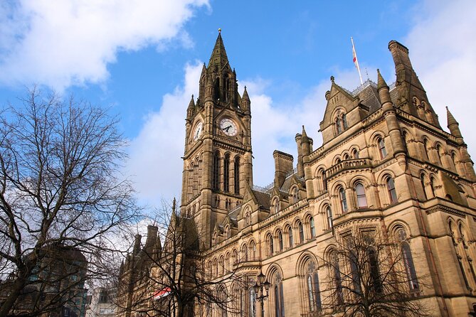 Manchester Scavenger Hunt and Highlights Self-Guided Tour - Photos, Lunch Breaks, and Choosing Which Attractions to Visit