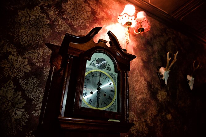 moviESCAPE Stockport Haunted House II Demon's Curse Escape Room - Practical tips that make your first 15 minutes smoother