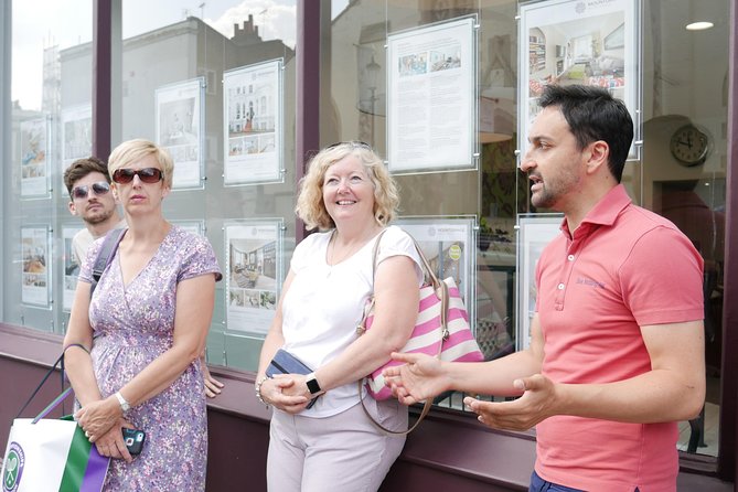 Notting Hill Walking Tour for Small Groups - Stop 2: Portobello Road Market, antiques, and street-food browsing time