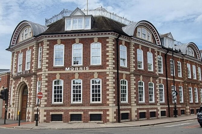 On the Origins of Charles Darwin: A Self-Guided Audio Tour of Shrewsbury - St Mary’s Church, Saint Alkmund’s, and St Chad’s Circular Wonder
