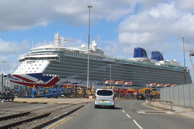 One Way or Round Trip Private Transfer from London to Southampton Cruise Port - Round-trip scheduling: planning your return with ship timing, not hope