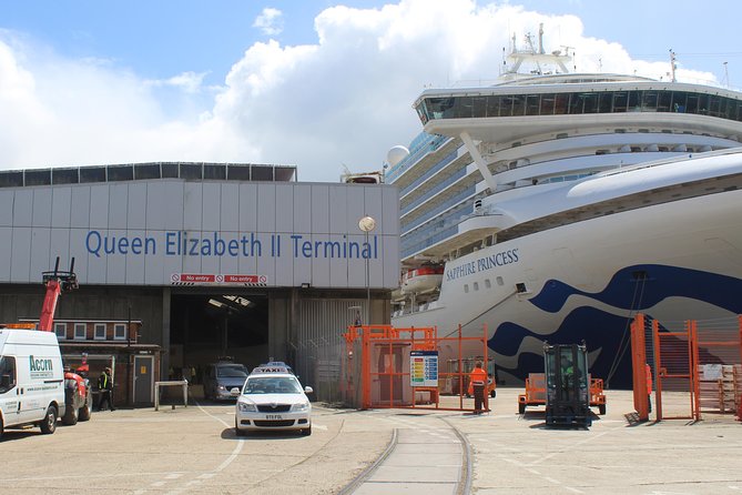 One Way or Round Trip Private Transfer from London to Southampton Cruise Port - Booking smart: the details that make or break cruise-day pickup