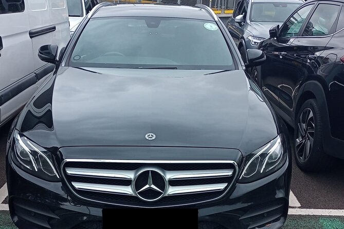 One Way Taxi Transfer from Gatwick Airport to London - Price for up to 3 passengers, and why it can be worth it