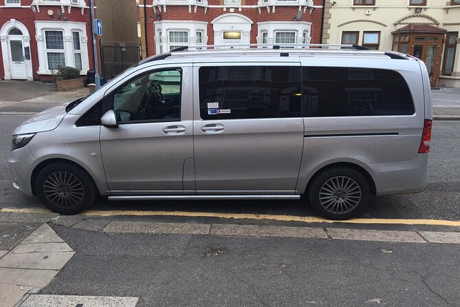 One Way Taxi Transfer from Heathrow Airport to London - Key things that make this Heathrow to London transfer work