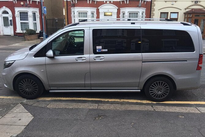 One Way Taxi Transfer from London City Airport to London City - Should You Book This London City Airport Taxi Transfer?