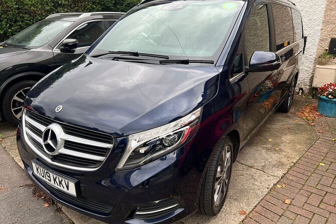 One Way Taxi Transfer from London Luton Airport to London City - What the Ride Feels Like: Comfort, AC, and a Calm Start