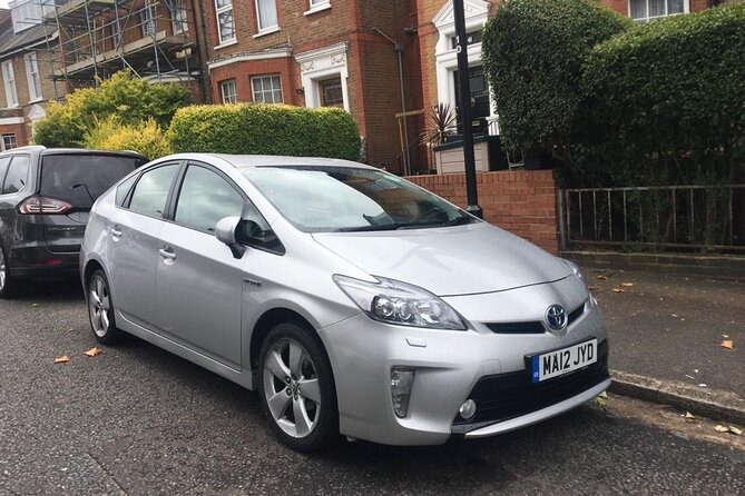 One Way Taxi Transfer from London to Gatwick Airport - Included versus extra costs: how to avoid surprises