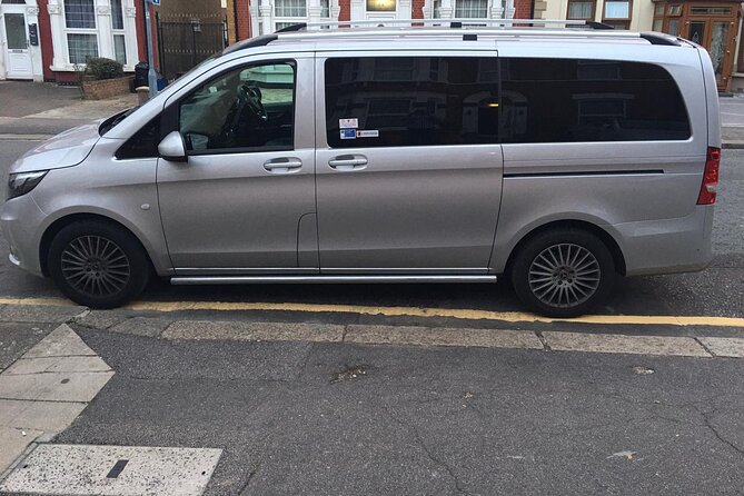 One Way Taxi Transfer from London to Heathrow Airport - Who this transfer suits best