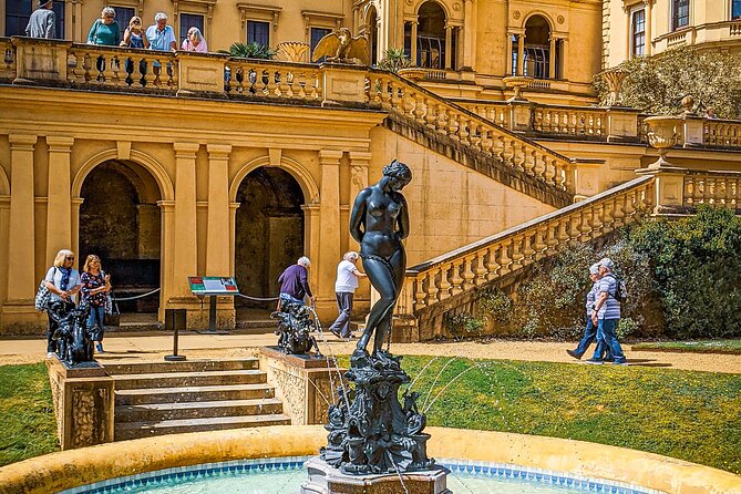 Osborne House-A driver guided tour of Victoria's Island Paradise - Lunch by the bathing machine, watching yachts on the Solent