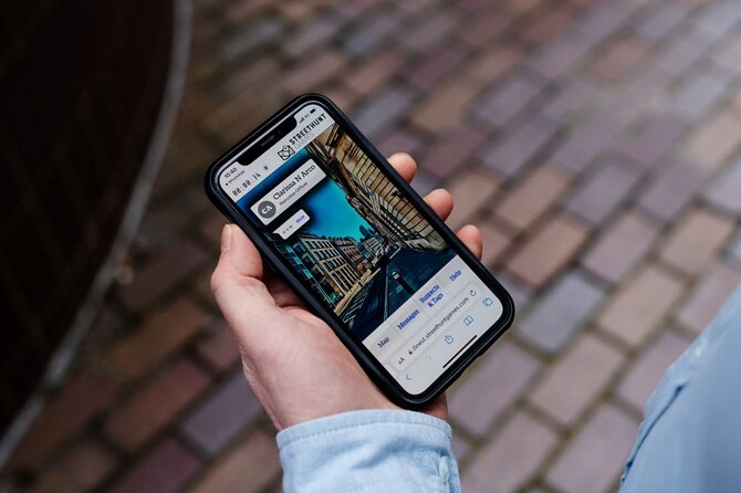 Outdoor Adventure Game in London - How the Street Hunt Works in London