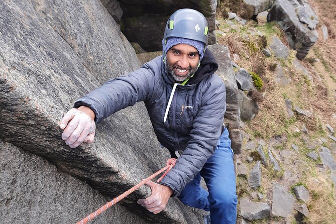 Outdoor Rock Climbing Taster Day in Peak District - From Nervous to Climbing: Hand-On Time on Real Rock