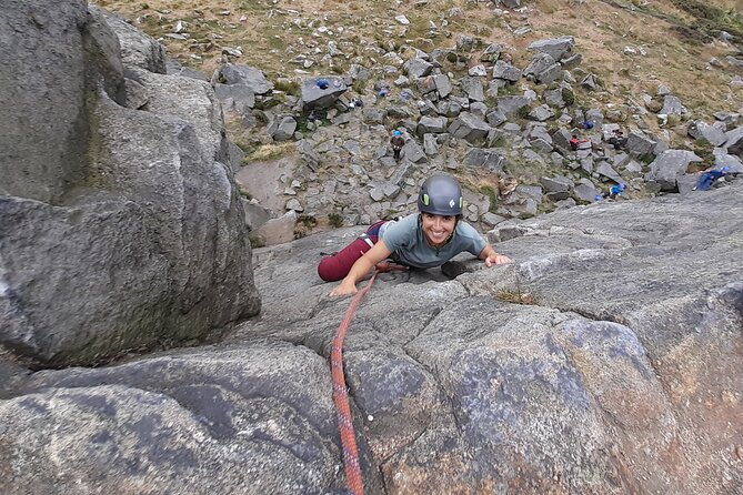 Outdoor Rock Climbing Taster Day in Peak District - Where the Day Takes You: Bamford, Then Popular Crags
