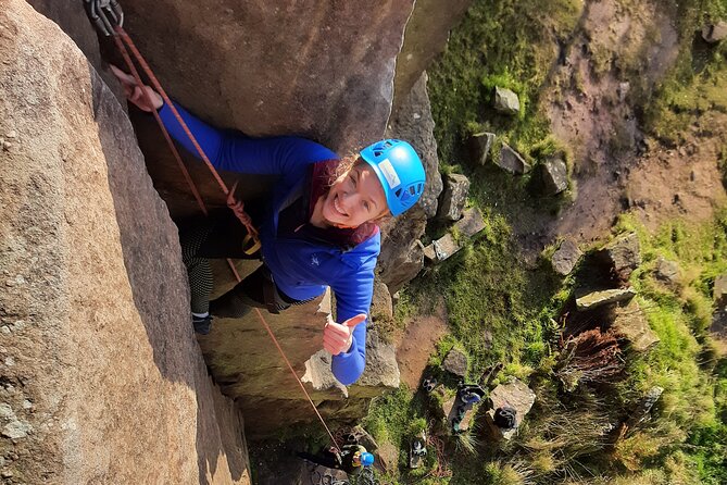 Outdoor Rock Climbing Taster Day in Peak District - Instructor Coaching That Builds Confidence Fast