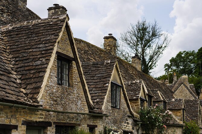 Oxford and Cotswolds Tour with Country Pub Lunch from London - Group size and pacing: what max 16 really changes