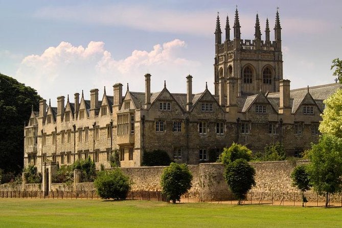 Oxford & Cambridge Universities Tour - Christ Church in Oxford: cathedral scale and Harry Potter filming fame