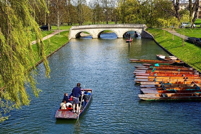 Oxford & Cambridge Universities Tour - College entry expectations and how to avoid timing stress
