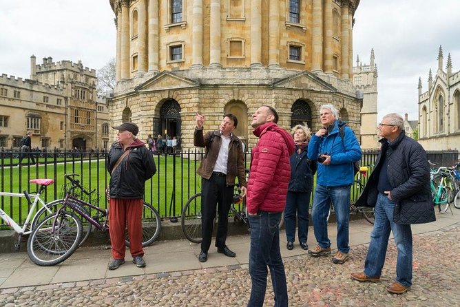 Oxford City & University Walking PRIVATE GROUPS Tour - St Mary the Virgin and St Michael at the North Gate to close your loop