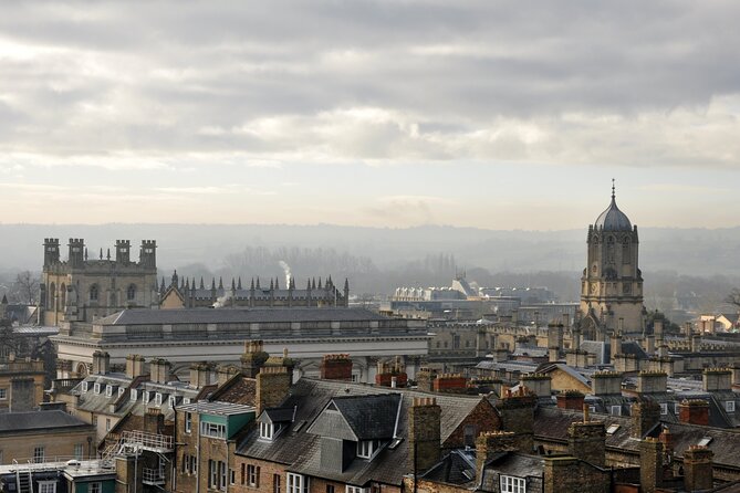 Oxford: Official CS Lewis and JRR Tolkien Walking Tour - Radcliffe Camera Square, lamp posts and Mr Tufnell carving