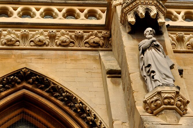 Oxford: Official CS Lewis and JRR Tolkien Walking Tour - The guide matters, and so does the balance of the story