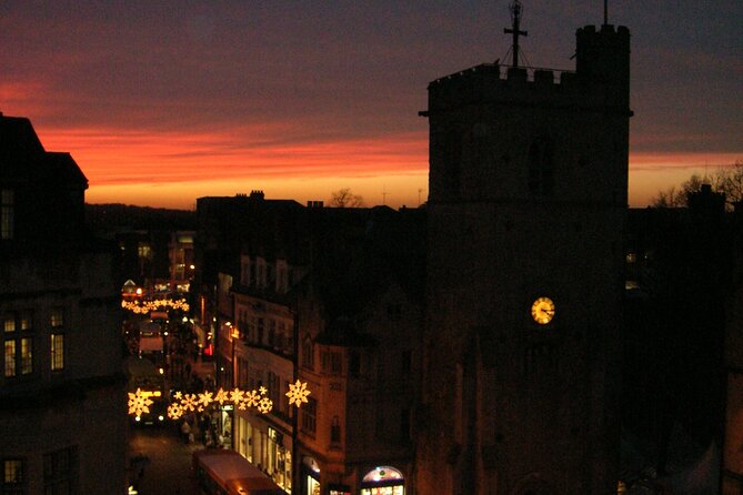 Oxford Official Ghost Tour - A practical note on colleges, and what you should plan instead
