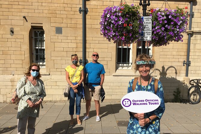 Oxford Official University & City Tour - Radcliffe Camera Square: The Icon You Can’t Miss