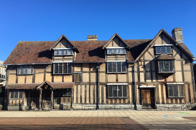 Oxford, Stratford-upon-Avon & Cotswolds Day Trip from London - Victoria Coach Station: meeting, gates, and how to avoid stress