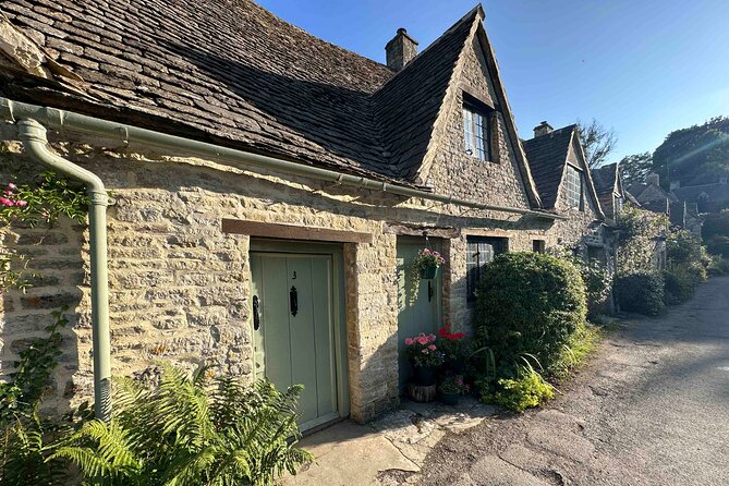 Oxford: to Cotswolds (Half Day) - Stow-on-the-Wold: Market-Town Stops and a Last Snack Chance