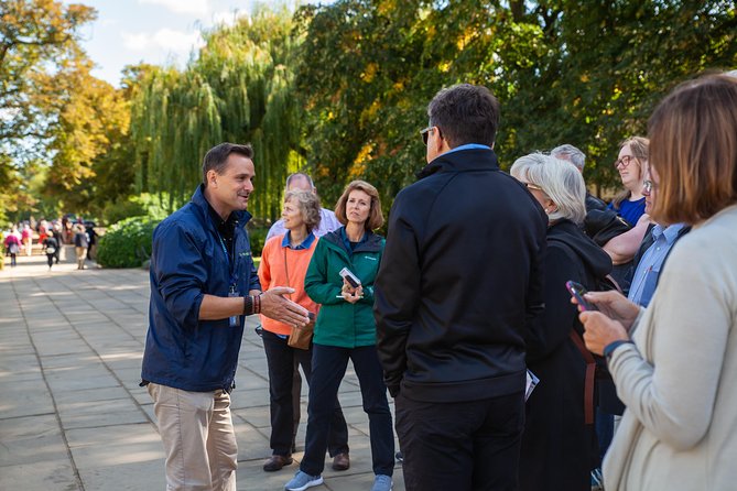 Oxford University Walking Tour With University Alumni Guide - What Makes the Included Admissions Worth It