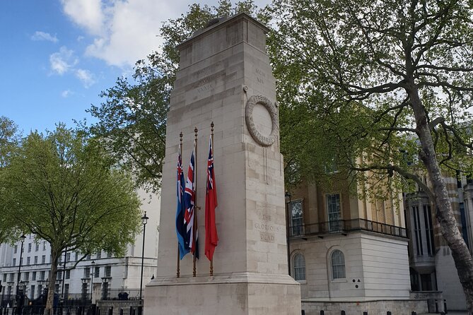 Palaces, Parliament & Power: A Walking Tour of London's Royal City - Parliament’s center, plus the medieval thread people miss