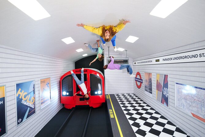 Paradox Museum London Admission Ticket - Camouflage Room: the fastest way to get photos that feel like magic