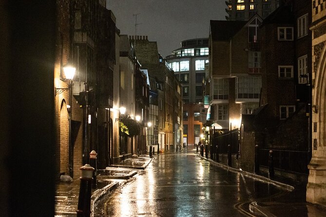 Paranormal ActivityTour in Old London - What to wear and how to plan your evening walk
