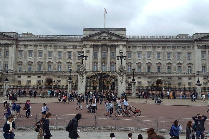 Private Arrival Transfer: Gatwick Airport to Central London - The drive time you should expect, and why it varies