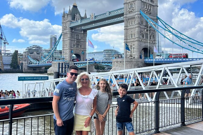 Private Big Sights Taxi Tour of London - Trafalgar Square to Leicester Square, West End Highlights on Fast Tracks