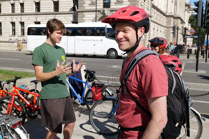 Private Bike or eBike Gold Classic Tour London - Covent Garden and Lincoln’s Inn Fields: city atmosphere without long detours