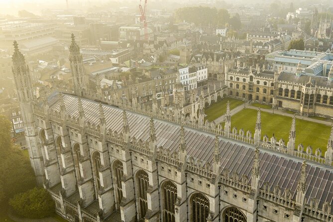 Private | Cambridge University Tour By Alumni™ & King's Chapel - Corpus Christi College and Queen’s College: short visits with deeper context