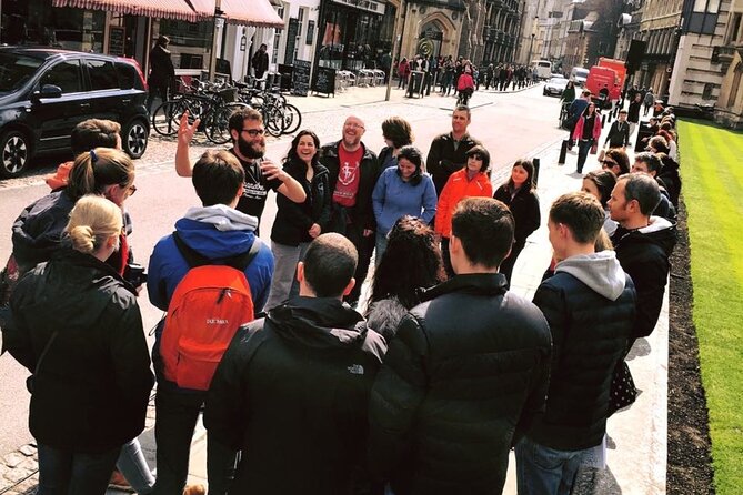 Private | Cambridge Walk & Punt Tour by Alumni™ & King's Chapel - Trinity, St John’s, and Senate House for real student-life context
