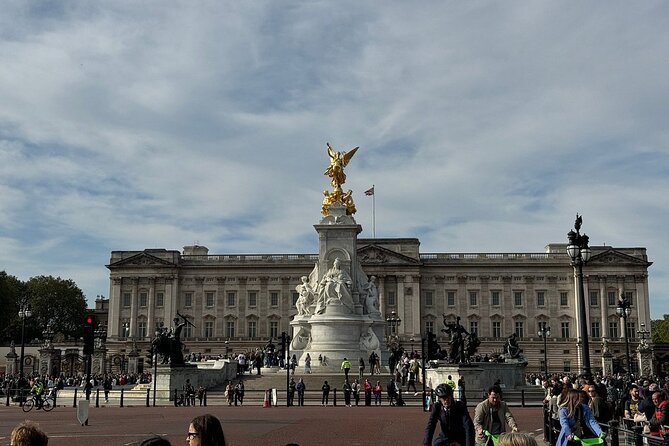 Private Changing of the Guard Experience - Plan your day around the 2.5-hour schedule