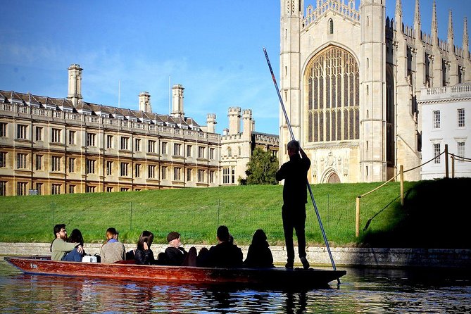 Private Chauffeur Punt Tour - The Core Experience: 50 Minutes of Cambridge on the River Cam