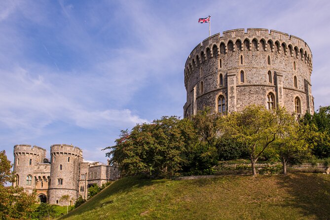 Private Chauffeured Tour to Windsor Castle from London - Should you book this chauffeured Windsor Castle day trip?