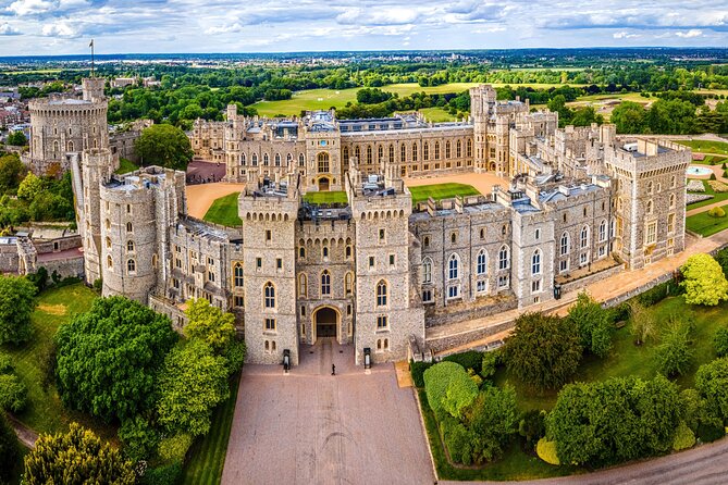 Private Chauffeured Tour to Windsor Castle from London - Windsor Castle visit: what to see in a four-hour window